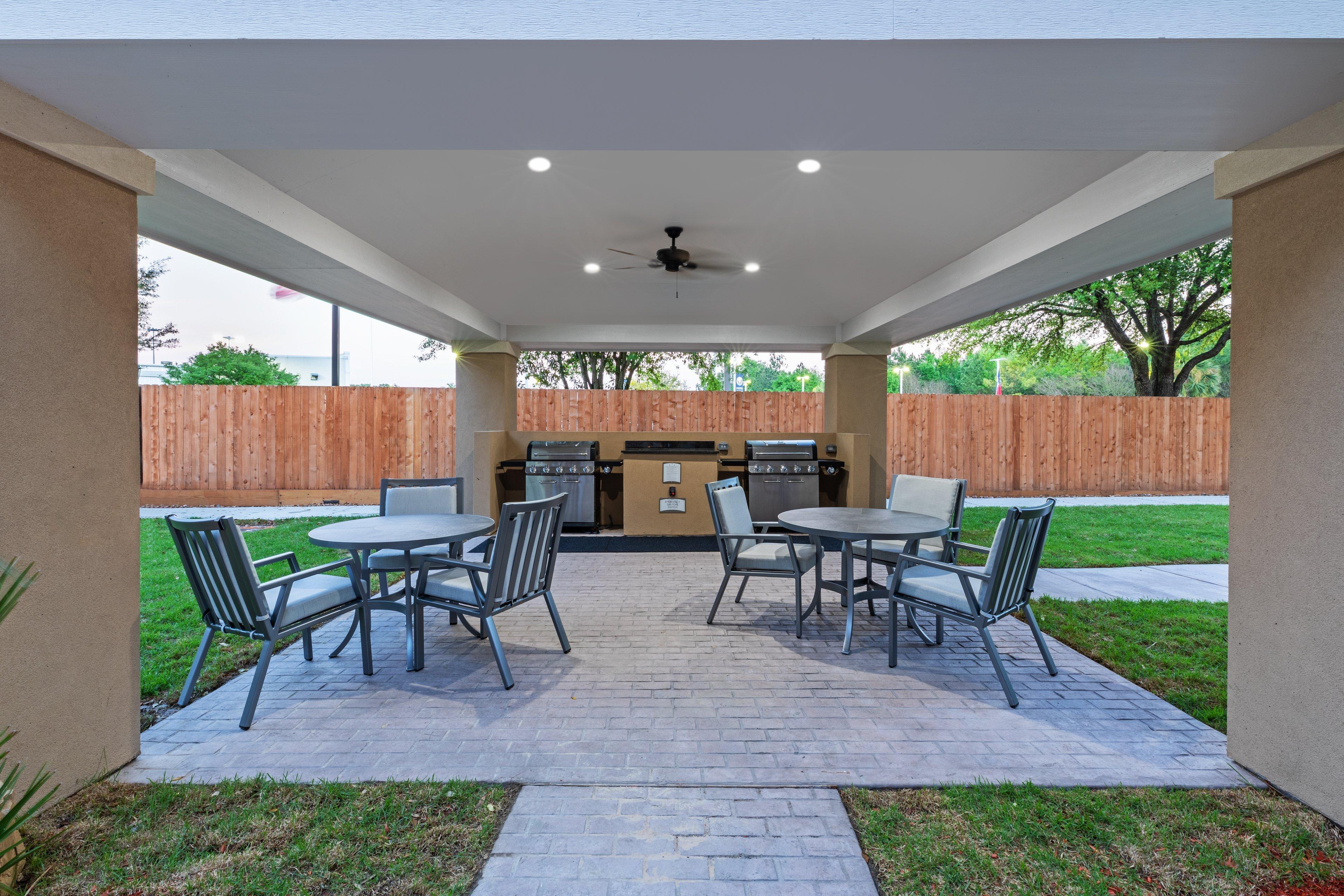 Staybridge Suites - Houston Iah Airport East By Ihg Humble Exteriör bild