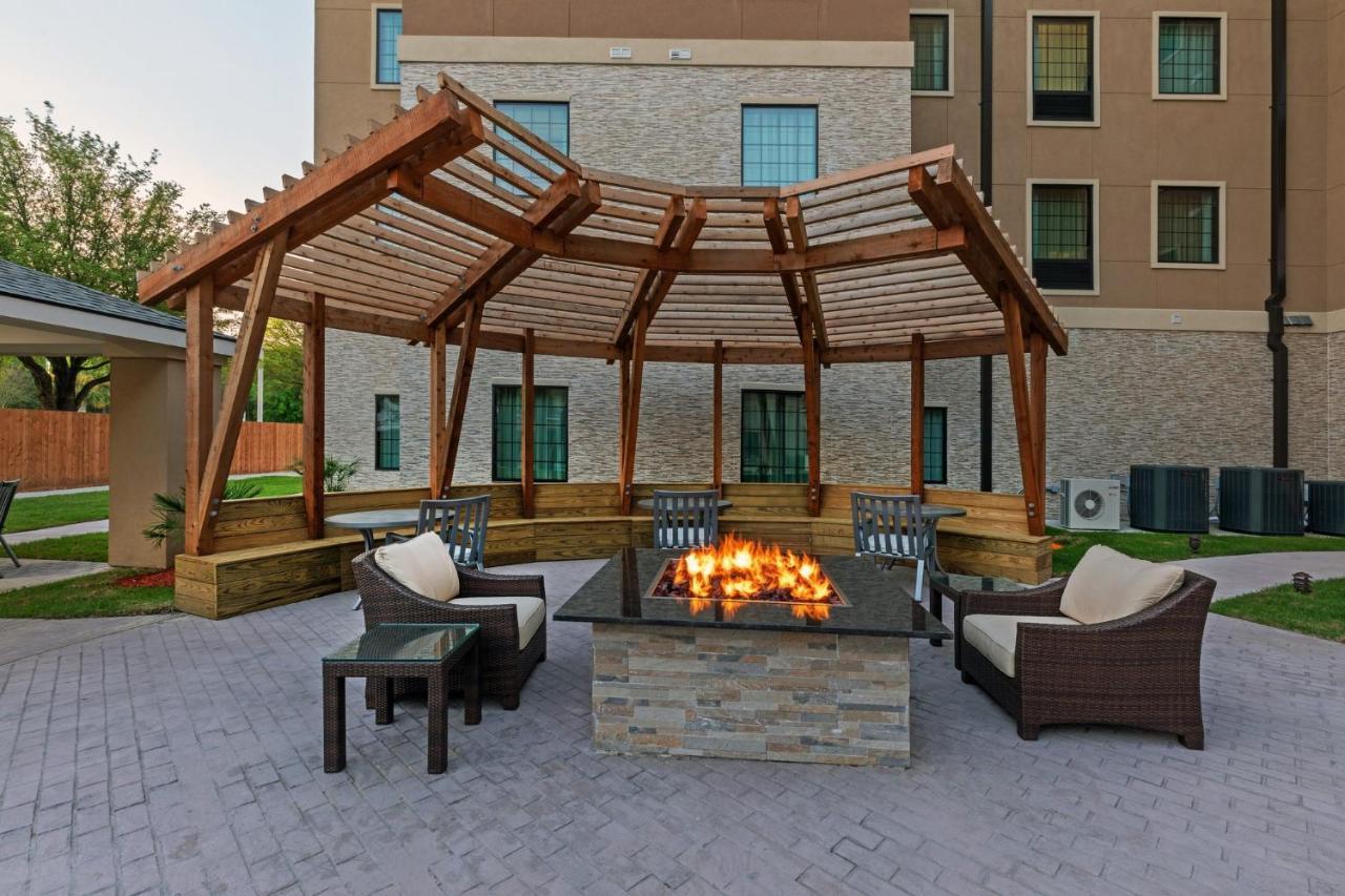 Staybridge Suites - Houston Iah Airport East By Ihg Humble Exteriör bild